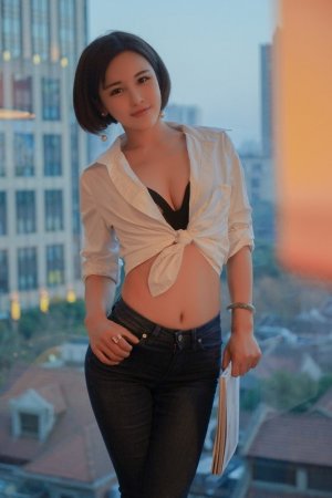 铁血战士:杀戮之地 电影