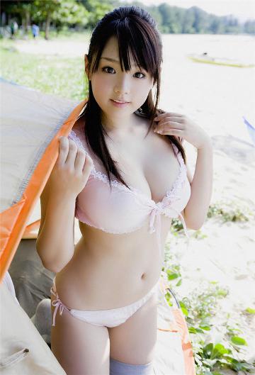 少年白马醉春风