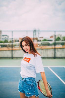 系统被宿主灌溉的日常小说