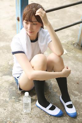 穿进妓院挨肉NP(惑心)