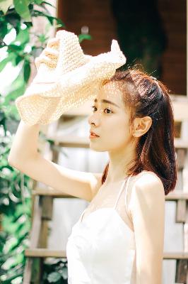 大相径庭的意思