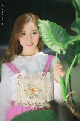 成色18K1.8811.7V18K1.8811.7V